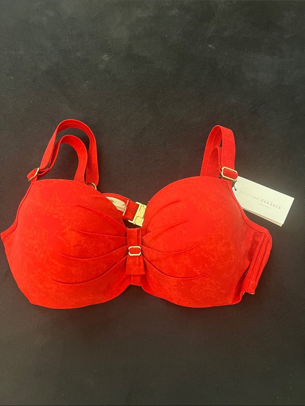 Front-Closure Red Underwire Bra with Decorative Buckle